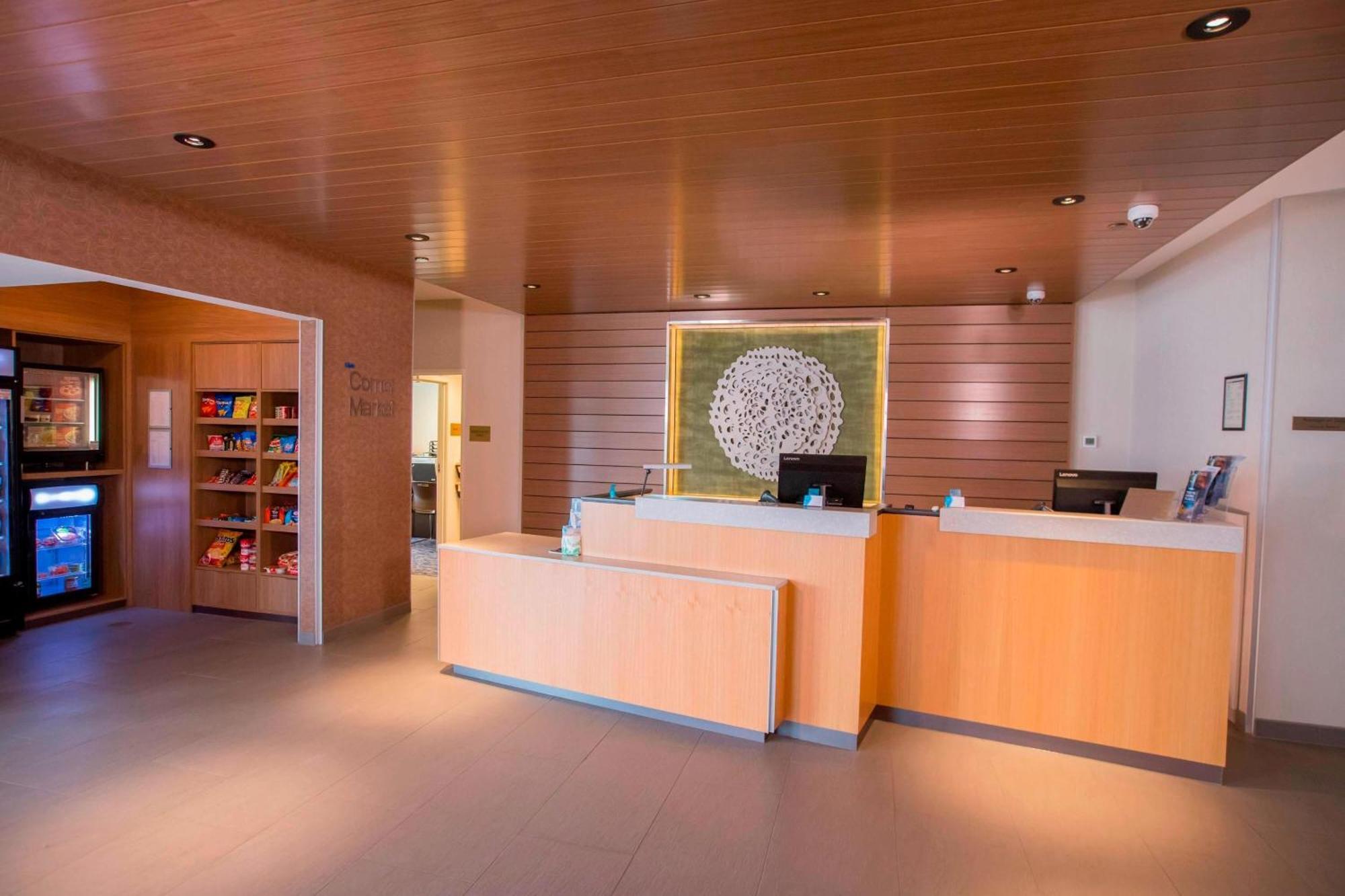 Fairfield Inn & Suites By Marriott אלכסנדריה מראה חיצוני תמונה